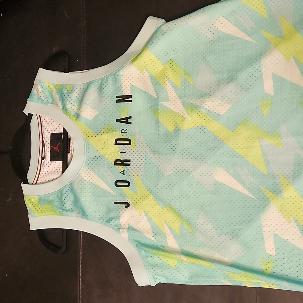 Jordan Tank Top Jersey Mens Size Med NWT